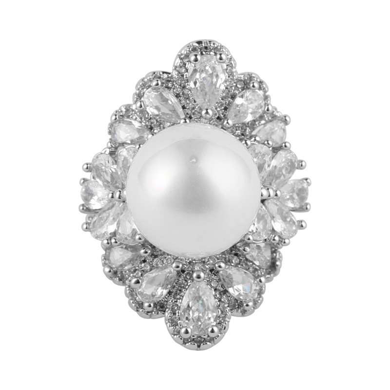 Women's European And American Luxury Pearl Ring - Image 3